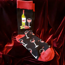 Load image into Gallery viewer, Wine Lovers Men&#39;s Socks
